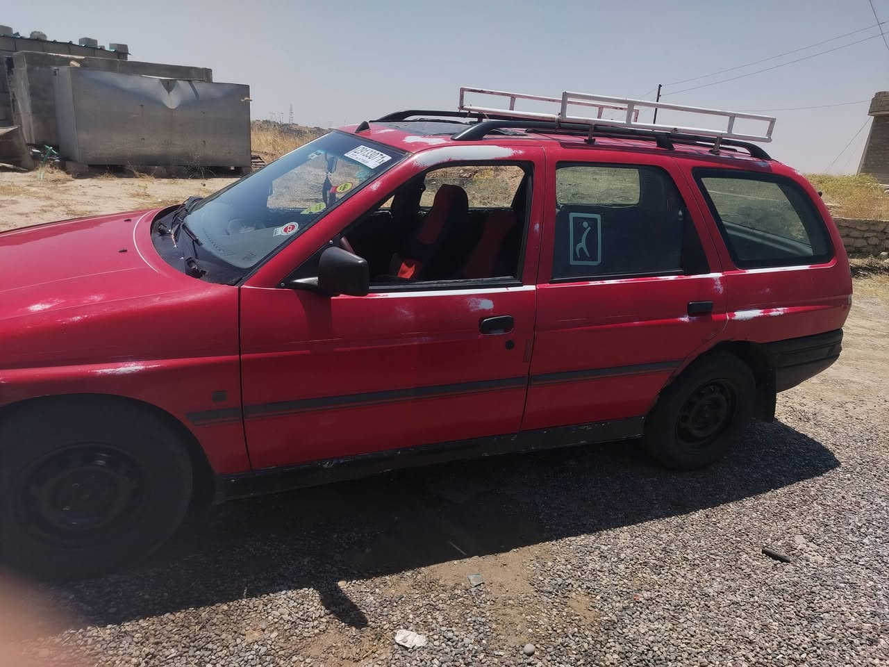 سياره فورت سكور موديل ١٩٩١ رقم كركوك الماني سنويه منتهيه ب ٢٠١٩ سياره جاهزه طخم تايره اخوالجديد العطرالمامي موجود للبيع اومراوس بيكم ٨٠ او٨٢ للسفساره اتصل على الرقم *********** العنوان جنوب الموصل مفرق الشوره السعر خاص اوعلى رقم ملاحظه السيبايه مووياها

