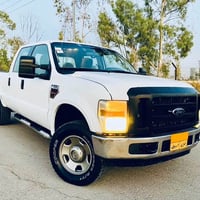 فورد F250 • دفع رباعي • ٢٠٠٩