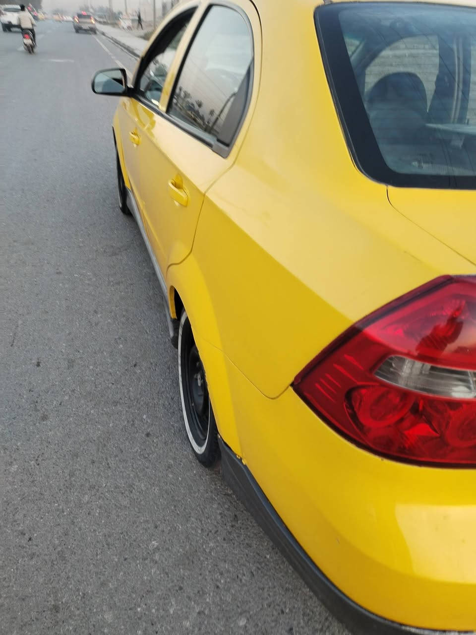 السلام عليكم افيوا محرك دبل ٢٠٠٨ محرك كير شرط عليها هيئة رقم احمر شرط التحويل بيها طخة بل بدنة مال الصندوق السعر ٤٥ وبيه مجال *********** ***********
