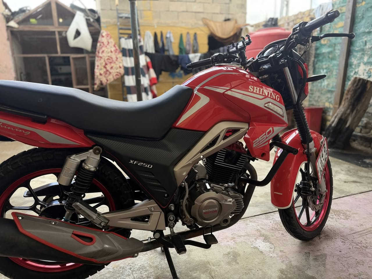 شاينك رقم بسمي دراجة راقية.   ***********
