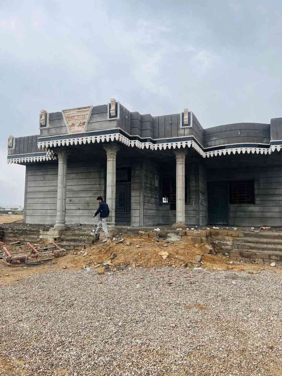 السلام عليكم كادر لبخ سمنت ونقش واجهات واسعار مناسبه جدا للاستفسار الاتصال على الرقم ***********
