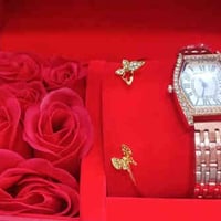 علبة ساعة وسوار • مع ورد • توصيل الصويرة