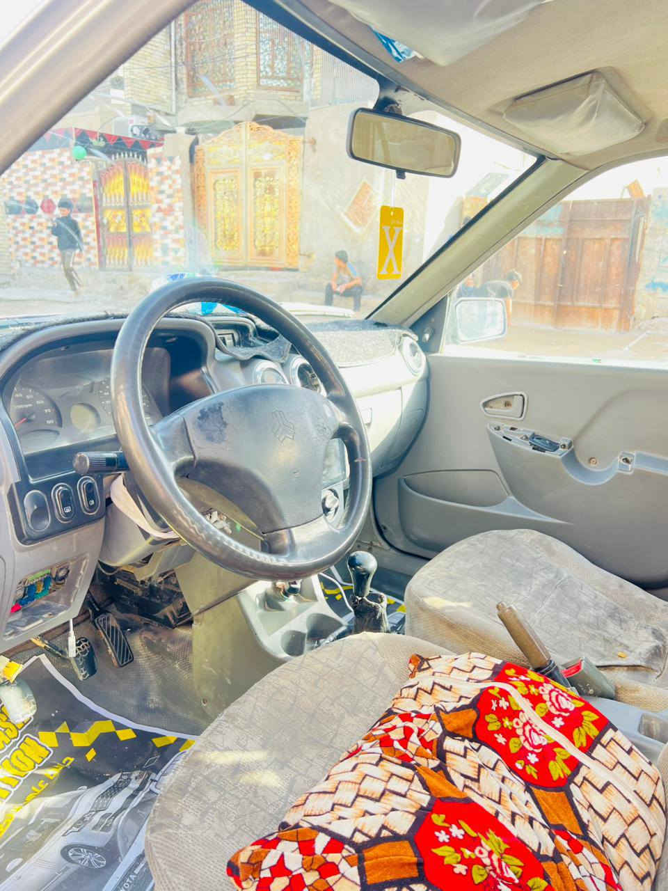 سايبا موديل 13رقم واسط الماني بسمي مشروع وطني  كير مكينه خير من يم الله سدر كهربايات باتري جديد شواصي خير من الله السياره حلوه تعال وشوف بعينك بيه طخه بل ذيل شويه بس اني مامسويه  عنوان السياره بغداد العماري رقم الهاتف *********** متواجد عل خط ولواتساب ولمازنجر السعر 27
