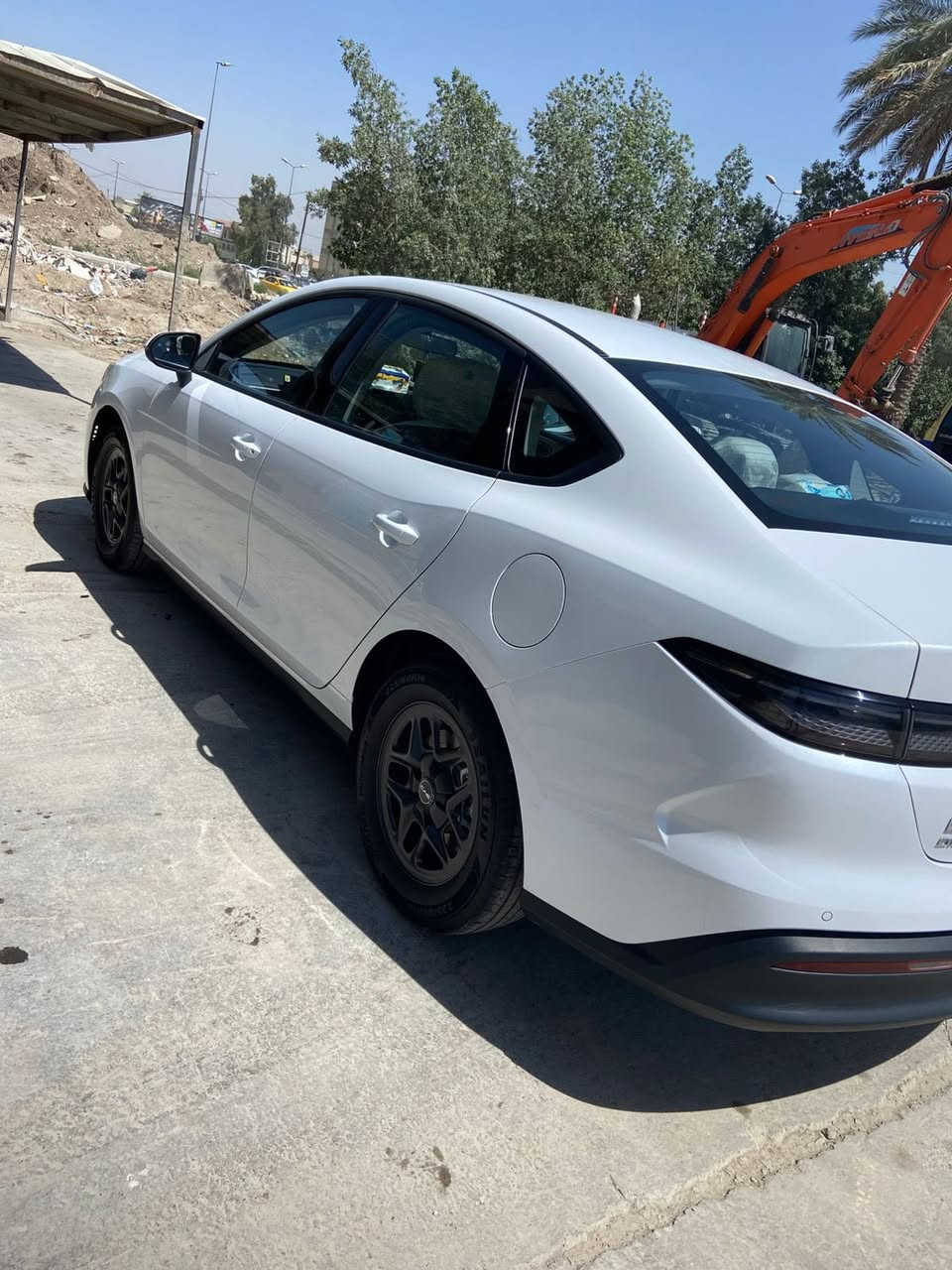 ‎السلام عليكم اخوان
‎للبيع BYD SEAL 5 

‎موديل 25

عداد المسافه كلي 10000     HEV يعني محرك4000 فقط مكان بغداد‎
السيارة عليها رقم حلو.      89289 ✨✨✨✨✨

‎السياره رقمها بغداد والسنويه بأسمي 

‎ملاحظه شاحنه اصليه شحن سريع وبطيء وكارت + فوم 

‎مواصفاتها معروفه 

‎محرك  1500 هجين ثلاث انظمه

‎شحن ذاتي + هايبرد + شحن خارجي

‎يمشي بالتفويله 2000 كيلو مع الشحن المنزلي 2100 

‎ مقاعد جلد ابيض

‎ شاشه وسطيه كبيره + كامره خلفيه دواره

‎دركه D جلد 

‎  بكلايت لِد 

‎بصمه + كارت

‎ هاند بريك بصمه اوتو هولد

‎ كيجات شاشه

‎ لايت لِد لايت اوتو + لِد صباحي

‎تبريد قطعتين

‎ ويل كب حجم 16
بيه طخه خفيفه بقبق الجنطه وبركن الدعاميه موضحات بلصور غير هذه الشي مكفول 
السعر19 مليون او ١٠٠

الشراي يتصل 

***********
 ***********
بي وات ساب
ملاحضه اني مكلف بلنشر رقم صاحب السياره بلمنشور Ali Mohammed
