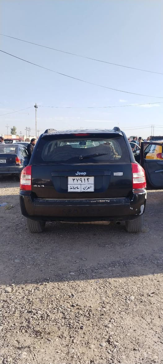للبيع جيب كومباس 2007
✨ سيارة مرتبة ونظيفة ✅ محرك وكير أصليات (بلاد) وما مفتوحة ✅ تبريد ممتاز (ثلج) ✅ صبغ بلادي ✅ رقم سليمانية ✅ استخدام شخصي ومحافظ عليها✅محرك 4سليندر 2.4
ملاحظة: يوجد صبغ قرب السكن بمقدار 4 أصابع فقط. 
وبيها جراد بالبنيد والسقف شويه 
📄 السنوية ساقطة
مكان السيارة كركوك تحويل ثاني يوم 
📞 للاستفسار: ( ***********)
