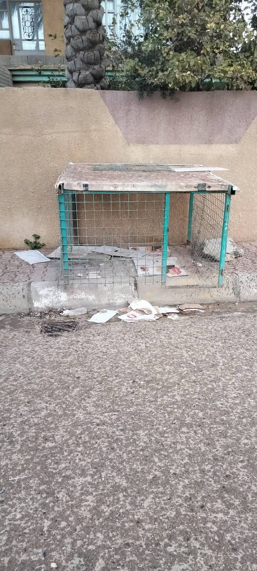 للبيع
قفص طيور حديد مشبك
الارتفاع 1.5 متر وعرض 2 متر
السعر 75.000 الف 
للاتصال
***********

