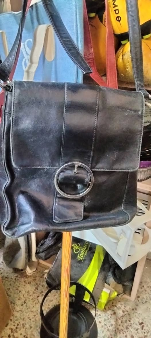 السماوه مجمع الجوادين معرض المرتضى للانتكات رقم محل 12 G واتساب ***********
