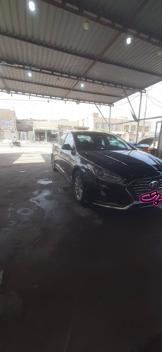 سلام عليكم سوناته موديل ١٨ امريكي مصبوغ عام جماليه السعر ١٠٥ اوبيه مجال هاذا رقم راعيه ***********السياره رقم دولي بغداد مكان السياره نجف
