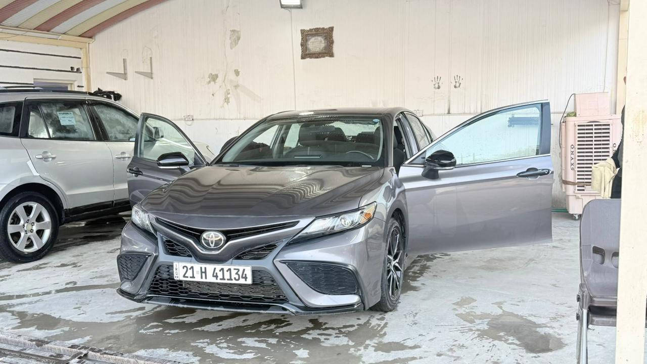 سلام عليكم... تحياتي للجميع.
♦️Toyota_Camry_SE_ 2024♦️  

         ♦️تيوتا_كامري-2024-SE♦️

             بجم كبس 

موديل 2024

الفئه  SE 

محرك 2500 

رادار امامي توقف ذاتي +تحديد مسار

رادار خلفي توقف ذاتي  

رادار جانبي +نقاط عمياء جانبي

كامره خلفيه 

كشن سائق كهربائي  

كشنات نص جلد

شاشه  مسجل كبيره XM

أشاير مري جانبي   

فول تحكم استيرن

كروس سرعه (بثبت سرعه)

 ثلاث انظمه قياده (عادي +سبورت+ أيكو) 

ويل كروم حجم 18

مانع تزحلق +Abs 

تحكم مري جانبي كهربائي

لايتات فول زينون  

........................................................................رقم سليمانيه دولي   

سعر اتصل او واتساب 

مكان سياره ديالى ..خانقين ..استفسار اكثر اتصل ع رقم ‭0771 600 0830‬
