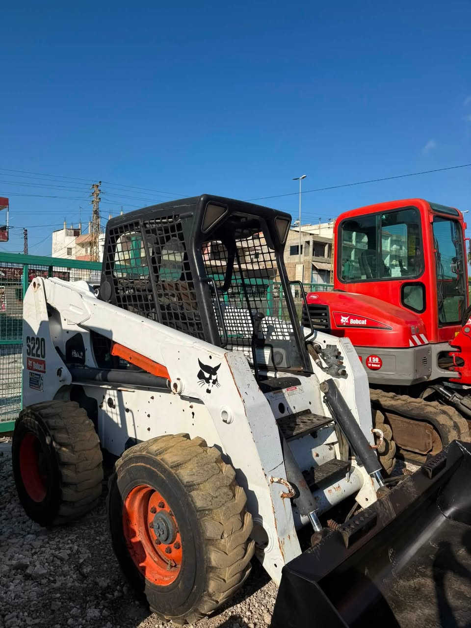 🔥 للبيع Bobcat S220 أجنبية – ساعات تشغيل قليلة جدًا 🔥
📞78 900 925
✅ نظيفة ومجهزة للعمل مباشرة�✅ بحالة ممتازة وقوية على الشغل


**إذا كنت صاحب هذا الإعلان وتريد حذفه لأي سبب، رجاءا أرسل رسالة إلى الدعم الفني**