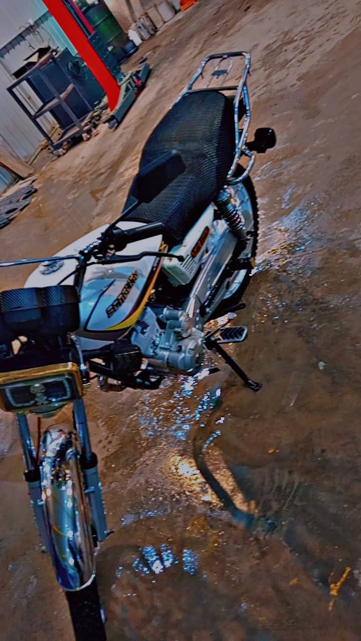 السلام عليكم دراجه يراني موديل 25 مكينه 200sالدراجه خير من الله محتاج واريد ابيع مكاني سبع البور السعر 800 وبيها مجال التواصل على هذه الرقم ‏‪***********‬‏
