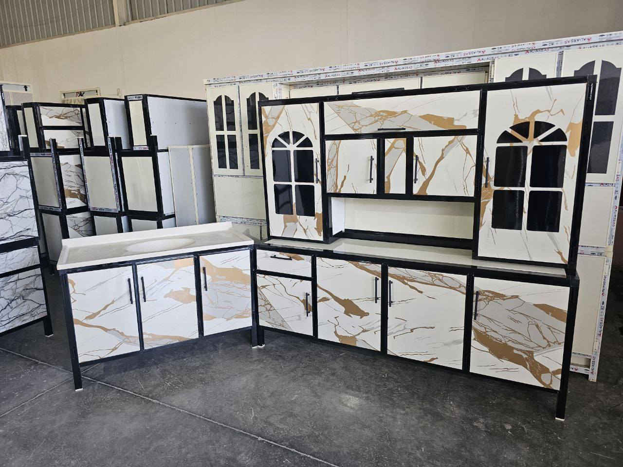 مترين الكاونتر والملحق.   والسنك متر و20السعر 285للحجز والاستفسار مراسله الصفحه او  اتصل واتساب ***********
