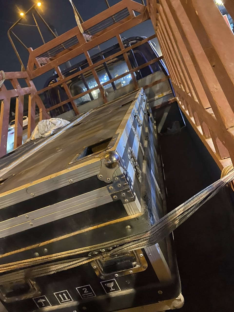 بوكسات حفظ السماعات وسستمات ولمكسرات متعدد الاستعمال عدد ثنين قيم وخذهن *********** مكاني البياع
