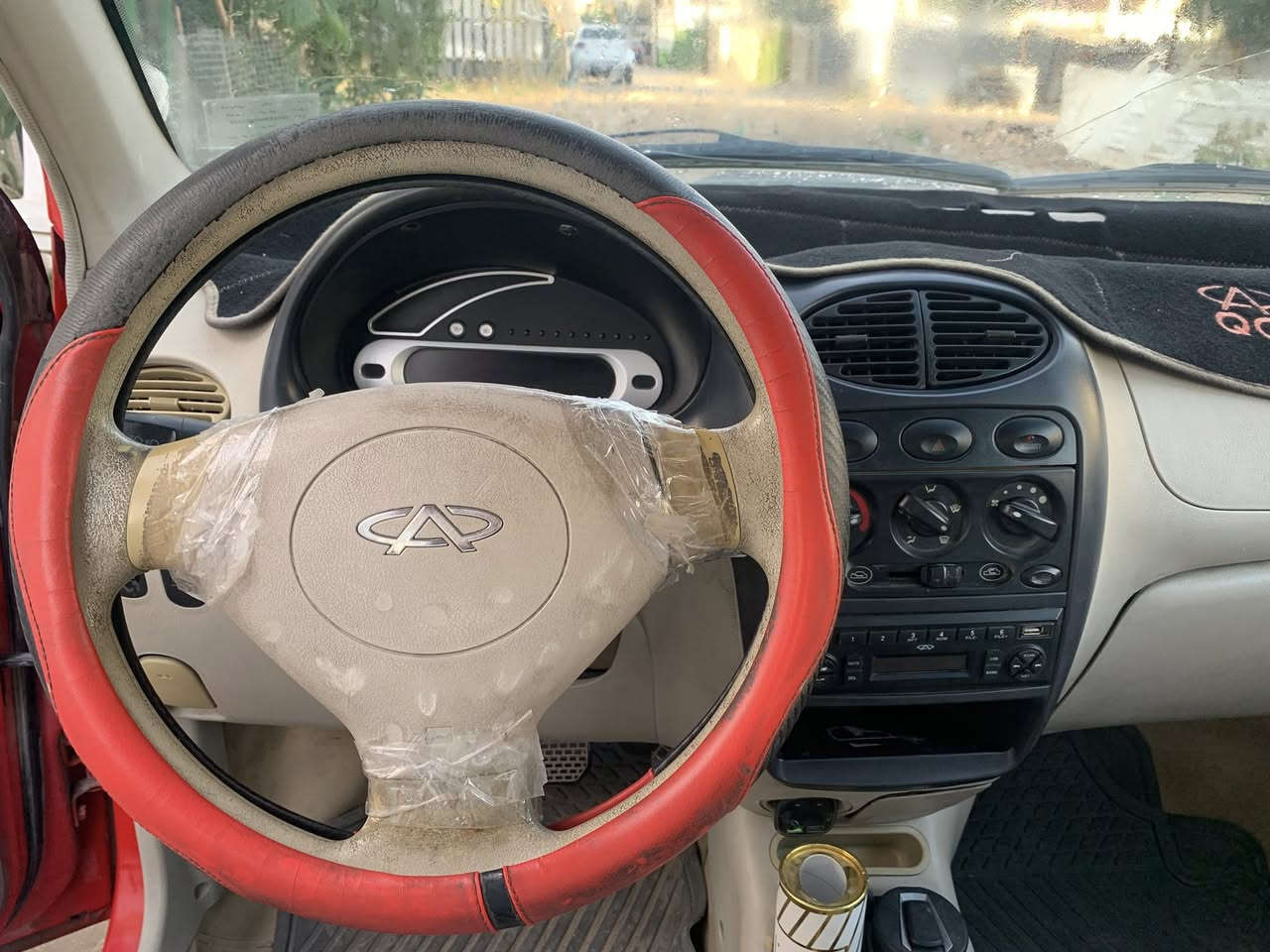 سلام عليكم 
كيو كيو QQ للبيع 2013 ماشية 48 السيارة نضيفة
السعر 37
بغداد 📍***********
