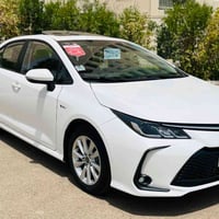 كورلا 2025 هايبرد  الشكل الخليجي ماشيه 15 ألف رقم بغداد بأسمي  مواصفات...