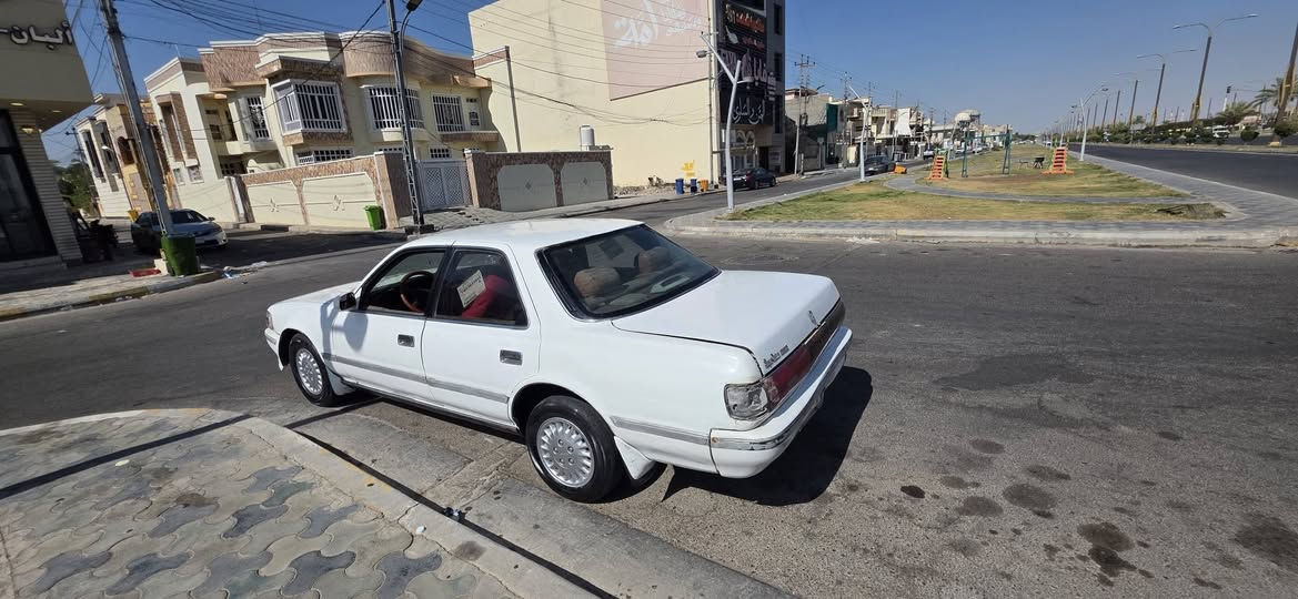كروسيده موديل 1991 رقم انبار تحويل ثاني يوم سياره جاهزه من كل شي صدر جديد تخم تاير كير كفاله محرك بيه رنكات بس ولباقي جاهز سياره بدون دواخل ع ابلاد محرك ونجي المرغوب السعر 30 وبيه مجال العنوان فلوجه شارع العام ***********
