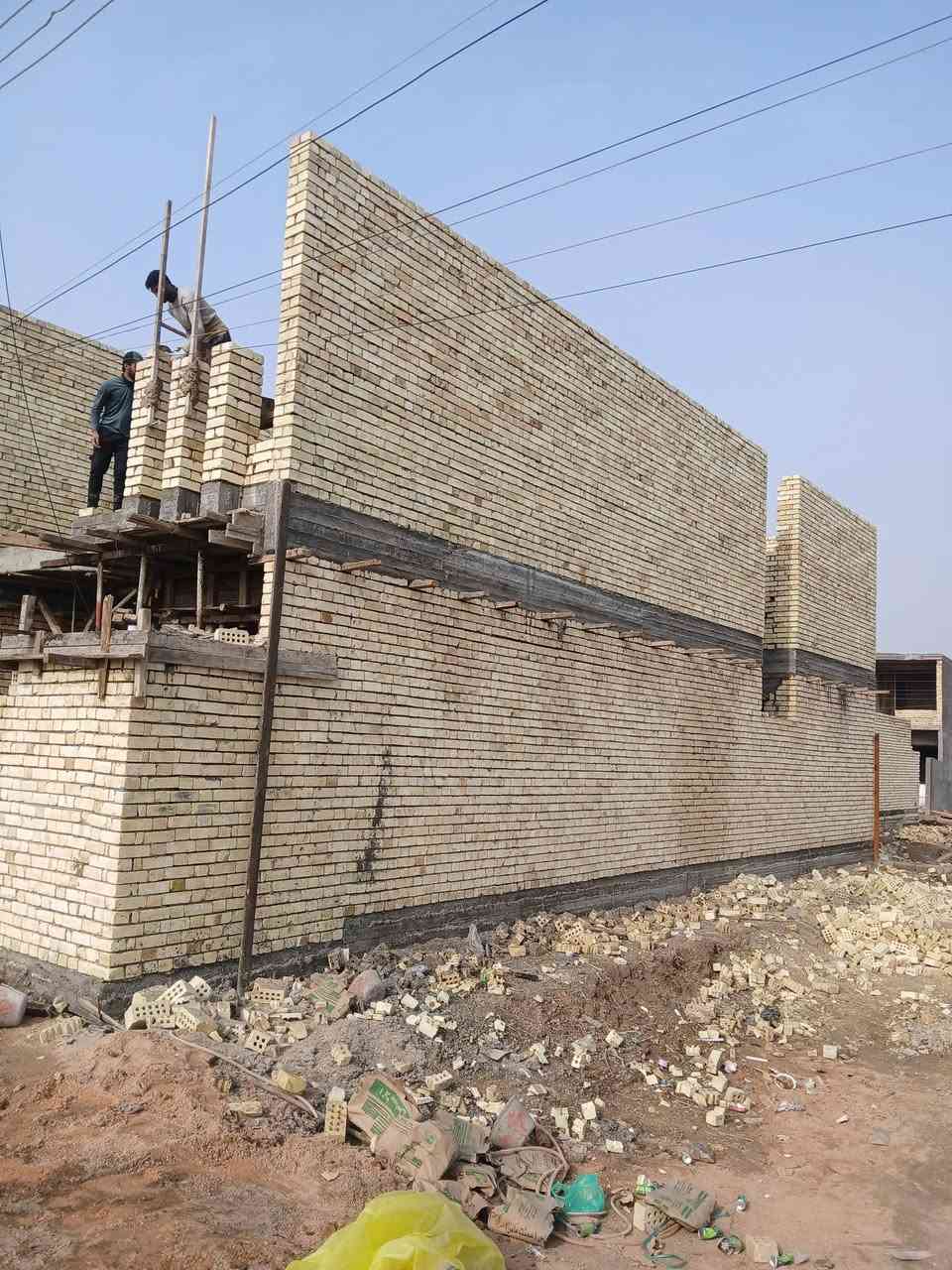 🏗️ تريد تبني بيت العمر؟ لا تتعب نفسك بالدوران والسؤال...
✅ خلفات بناء بأيدي شغالة وخبرة
✅ شغل مرتب ونظيف
✅ تنفيذ حسب المخططات الهندسية
✅ تنفيذ دبل وقطعي 
✅ تنظيف موقع العمل بعد الإنجاز
✅ استلام ومتابعة مهندس
✅ التزام بالمواعيد والدقة بالشغل
✅ أسعار مناسبة وجودة تفتخر بيها

من الأساس للسقف، شغلك بأيد أمينة وإن شاء الله تستلم بيتك مثل ما تتمناه وأكثر.

📞 للحجز والاستفسار راسلونا عالخاص أو اتصلوا على الرقم:
(***********)

الشغل الطيب يعرّف نفسه، ورضا الزبون هو إعلاننا الحقيقي. 🏠✨

#راسلنا_وخلي_بناء_بيتك_يبدأ_صح 💙🏠

