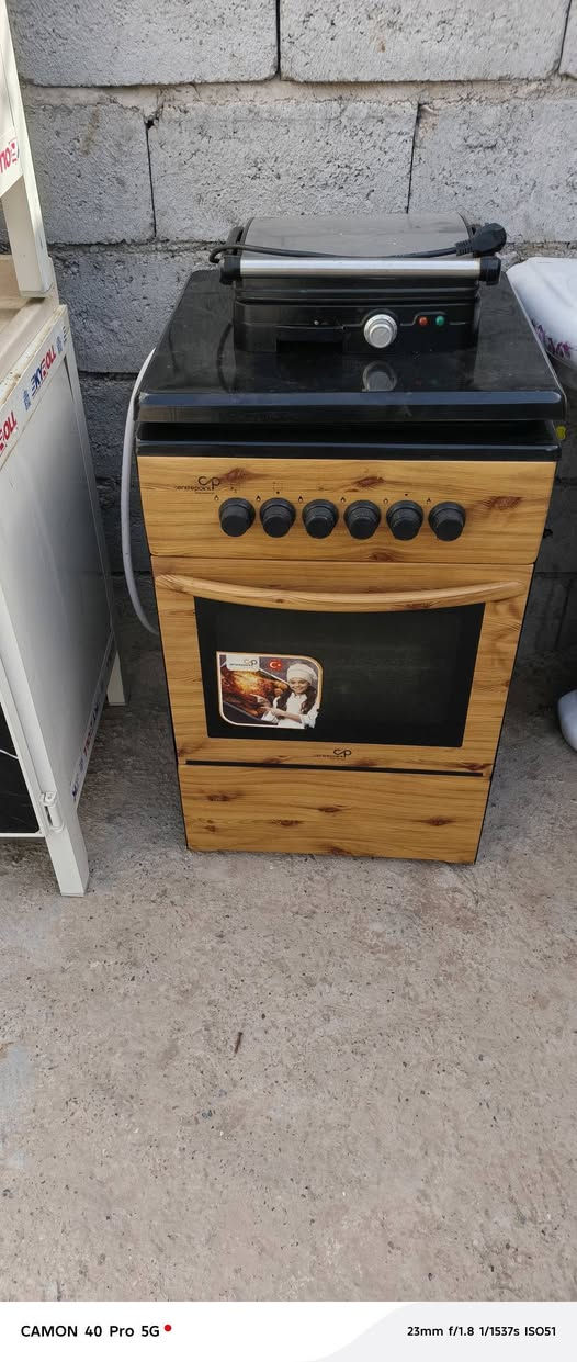 سلام عليكم غراض منزليه مستخدمه شهر واحد جديد اسعار وتفاصيل تصال علا هاذا رقم ***********
