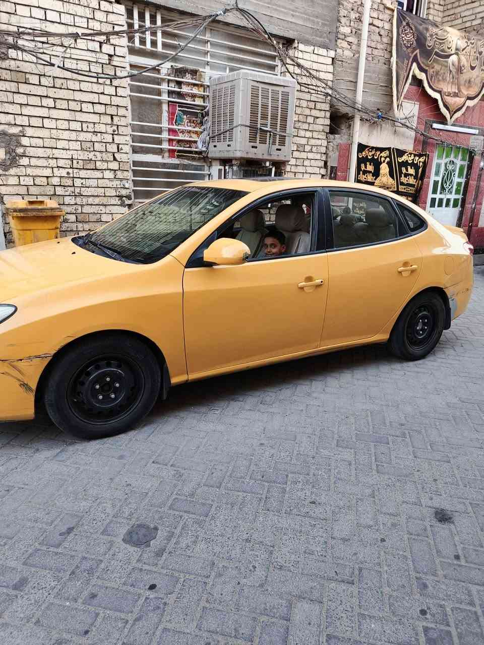 السلام عليكم
النترا وارد أمريكي مكينه٢٠٠٠ تبريد كير مكينه مكفولات باسمي سنويه ٢٧ شاشه

مابيها اي نقص عدا شخوط قليله غير متوفره بالفيس الشراي يتصل على هذه الرقم *********** عنوان مدينة الصدر
