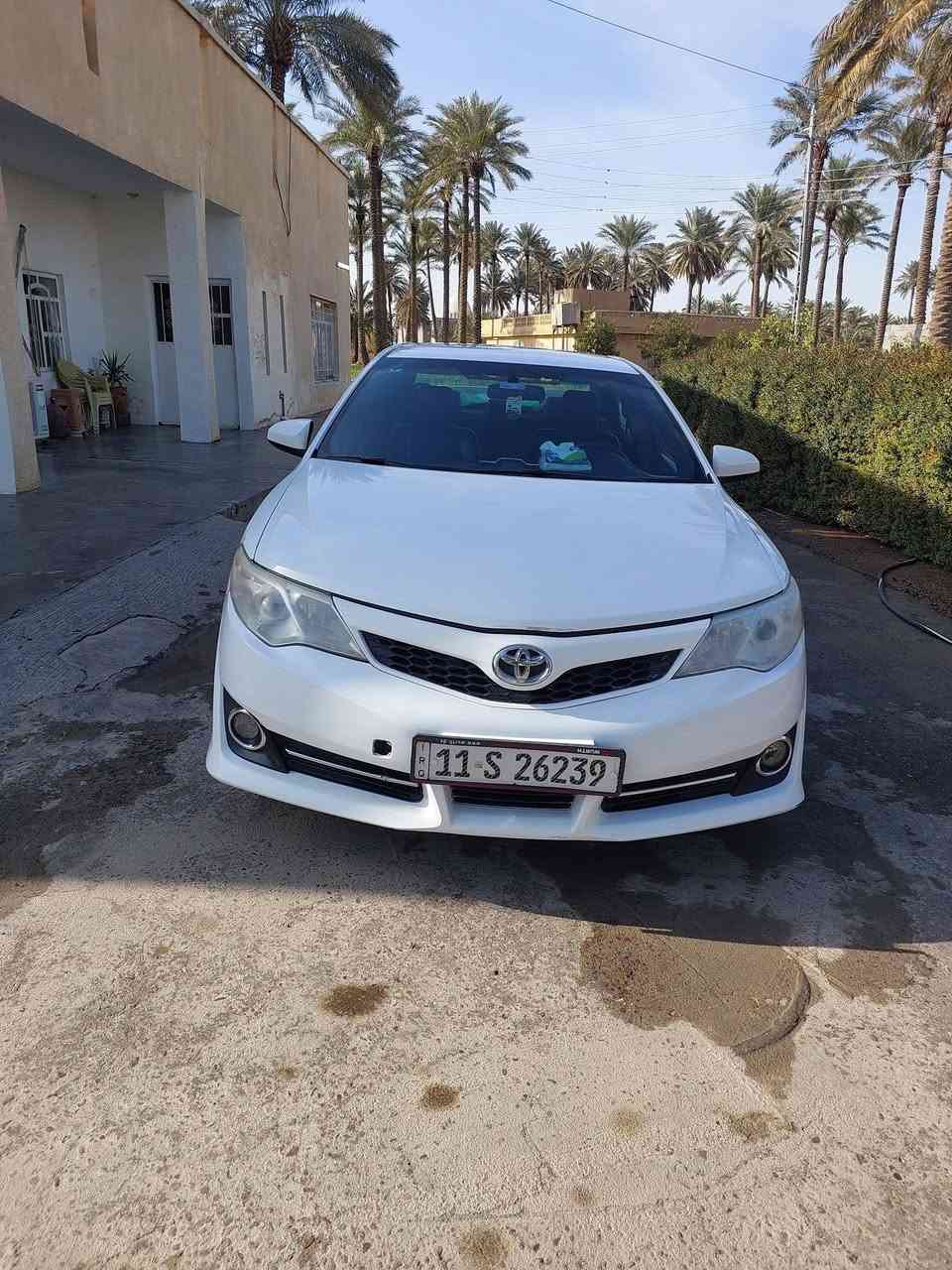 سياره كامري رقم بغداد جديد انكليزي وارد امريكي موديل ٢٠١٢ سياره بسمي تحويل ثاني يوم سياره حلوه سونار مرفوق مع صور  سعر ١٤٥ عنوان فلوجه او بغداد رقم تلفون  ***********
