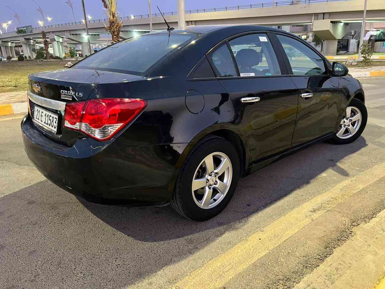 شوفرليت كروز 2012 داخل لونين 🩶🖤
فول اوتوماتيك شاشه وكاميرا مثبت سرعه  سنتر لوك  بيلاد 🚙 ماشيه 71 الف وبيها دفتر بانزين ⛽️
صبغ قطعتين بدون دواخل🤍
كير اوتو ميكانيك محرك شرط لا صرف ولا بخار🩵
رقم  سنويه هيزه جديد لحد 2031 شرط تحويل  تبريد ❄️ ثلج سعر مناسب 76 وبيها مجال مكان سيارا كركوك "***********"🦋 نقد فقط 💗 كركوك, العراق
