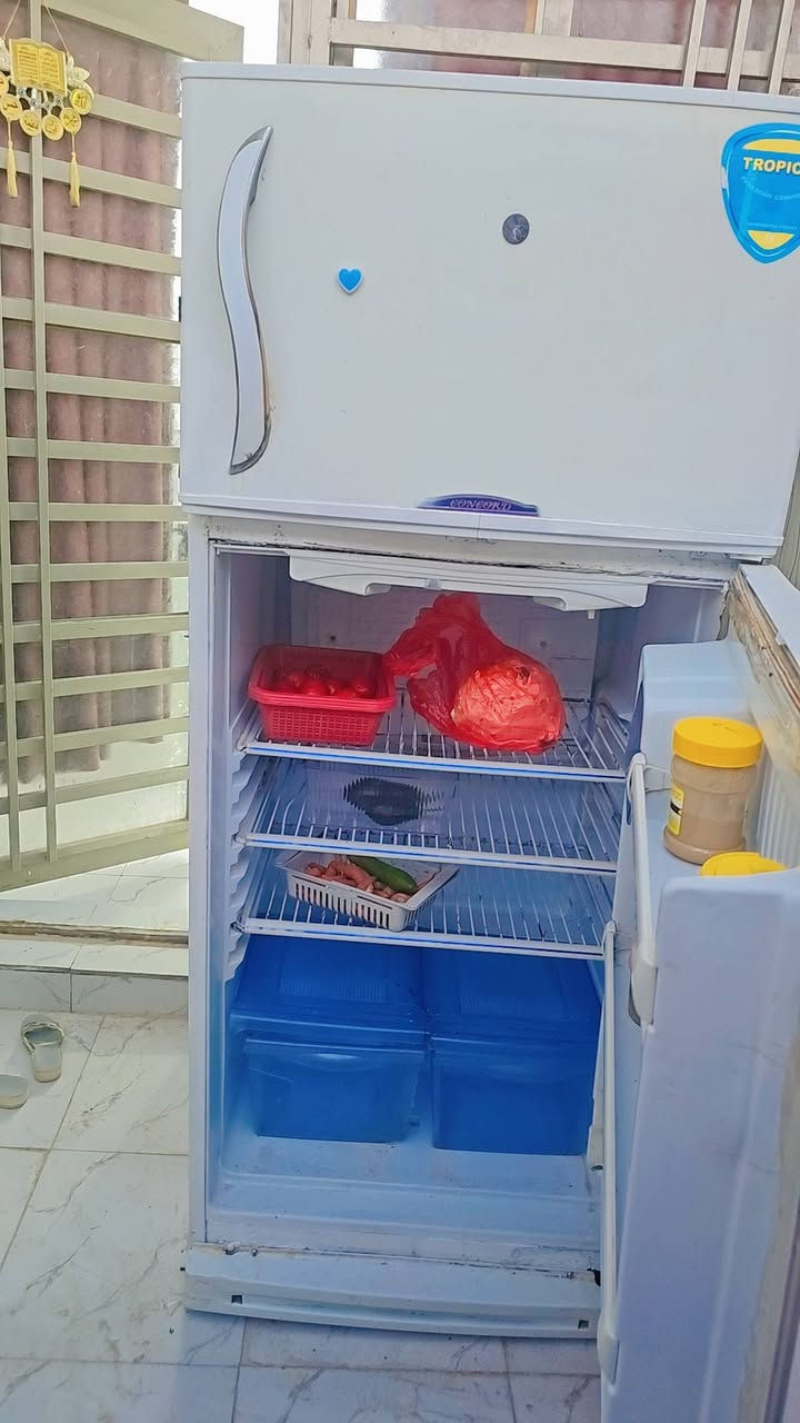 ثلاجه كونكورد لبناني حجم ٢٨قدم تشتغل على فحص للإستفسار الاتصال
***********
