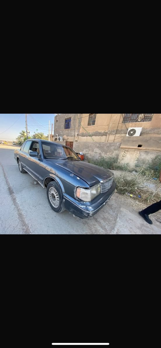 السلام عليكم للبيع ارنب رقم وسنويه كربلاء بسمي الشراي يتصل ***********
