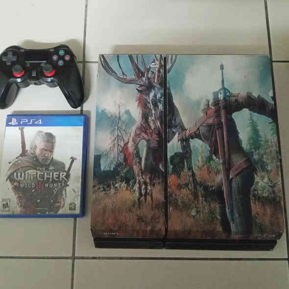 السلام عليكم بلايستيشن 4 فات مع قرص ذا وتشر 3 و بس نقصه يد تحكم تشتري السعر 220 بي مجال للمشتري
مكاني بغداد بسمايه 

رقم الهاتف ***********
