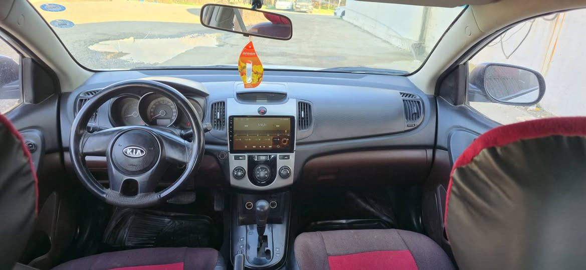 ***********يان*********** كيا سيراتو كيرتوماتيك ٢٠١٠به شه رتي كيرو مه كينه وته حويل و خه رامه وجوار تايه ي تازه بي ته قه و ره قه ديناري مه سره في نيه جوار جوارجام كاره باي ته بريدي ساردبه وكه رم به شه رت بي ده عم و ليدراو بيش و دواي كه بسه دوبست بوياخ سونه ره كه م داناو ه شاشه كاميرا يه مالي دوسته ٨٧كه لاو مه جاليكه كه م تكا يه موشتەریت تل كه ***********يان*********** السليمانية, العراق
