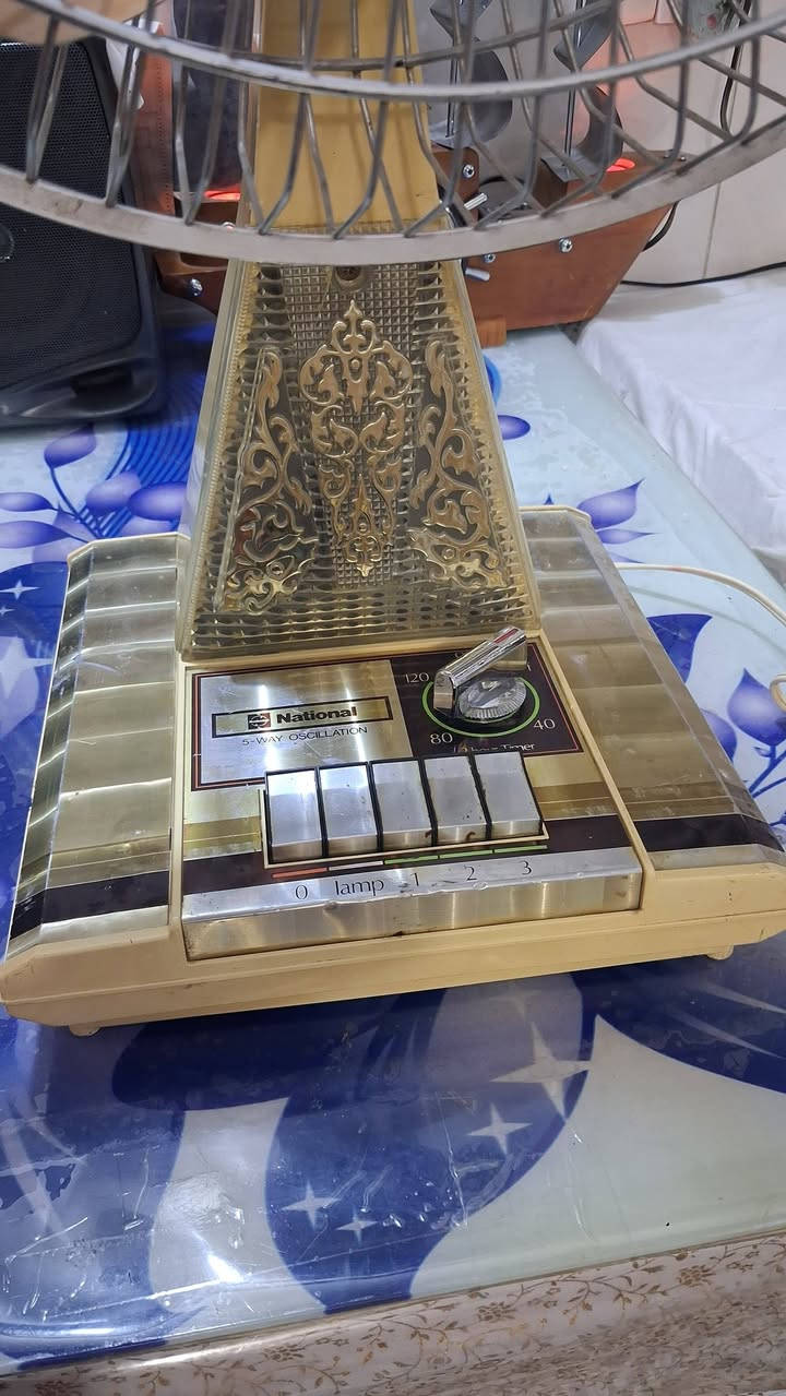 بسم الله الرحمن الرحيم.       
مروحة ناشونال ياباني  نظافة عالية جدا ماطورها بكبس الشركة ما مفتوح  شغلها ناعم بلادية كلها حتى الواير والبلك استيراد المنشأة العامة التجارية العراقية السعر خاص يوجد توصيل العنوان بغداد البلديات


**إذا كنت صاحب هذا الإعلان وتريد حذفه لأي سبب، رجاءا أرسل رسالة إلى الدعم الفني**