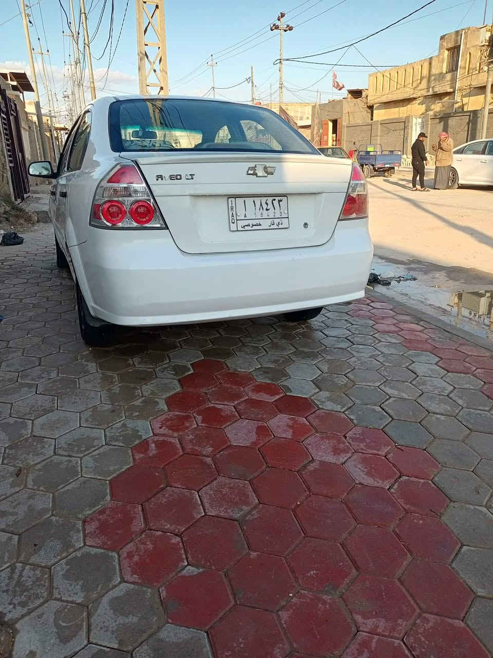 اڨيو مديل 2010 مكينه مفتوح كير اتوماتيك حداديه جاهزه بيه قبق جنطه  رقم ذي قار مشروع  السعر 68 بيه مجال  مكان سياره ديوانيه  ***********
