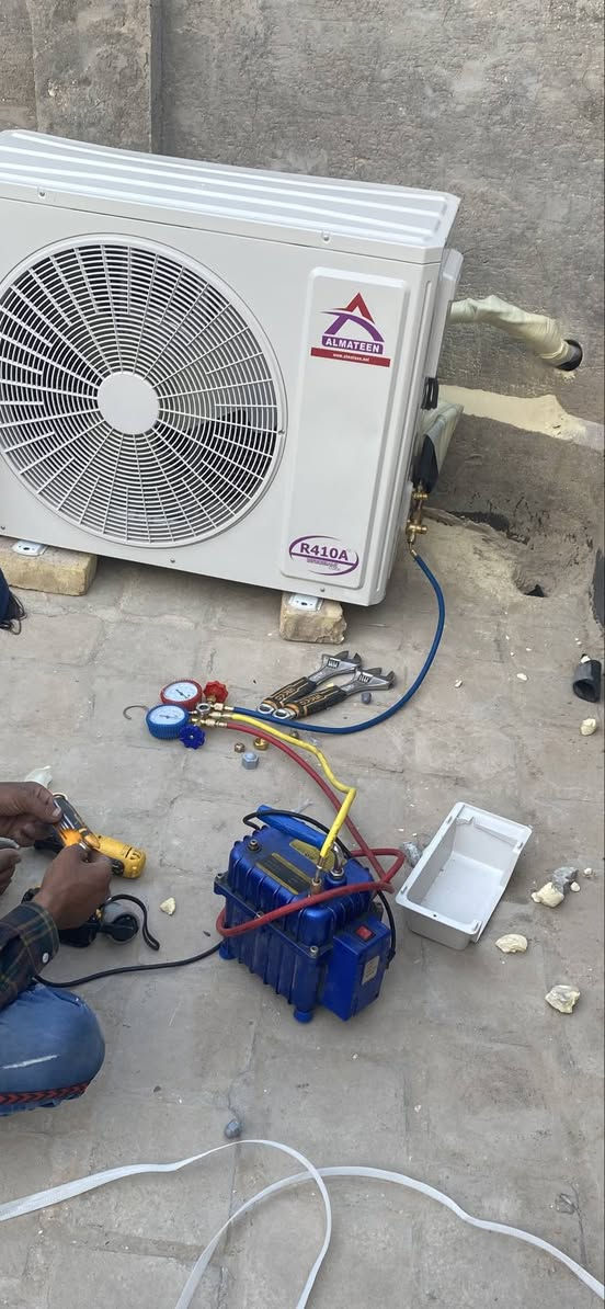 عندك سـبــلت ومـح ـتآج ـ تنقله 
عندك سـبــلت ومحتآر بــ تنصـبــه
لآ تحـتآر مـآعليك سـوى تتصـل علينه📞 
 💥تنصيب جميع أنواع السبالت ( جداري -كنتوري)
💥صيانة جميع انواع السبالت والمكيفات 
💥فتح وغسل او تنظيف  جميع انواع السبالت بضمان جودة العمل 
***********
***********
