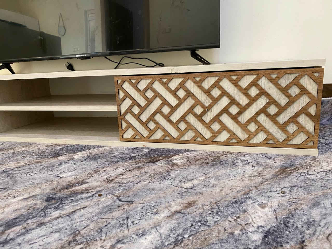 مێزی تی ڤی ١٨٠ سم قیاس گەورە  پاک و بێعەیبە - لە سلێمانیم السليمانية, العراق


**إذا كنت صاحب هذا الإعلان وتريد حذفه لأي سبب، رجاءا أرسل رسالة إلى الدعم الفني**