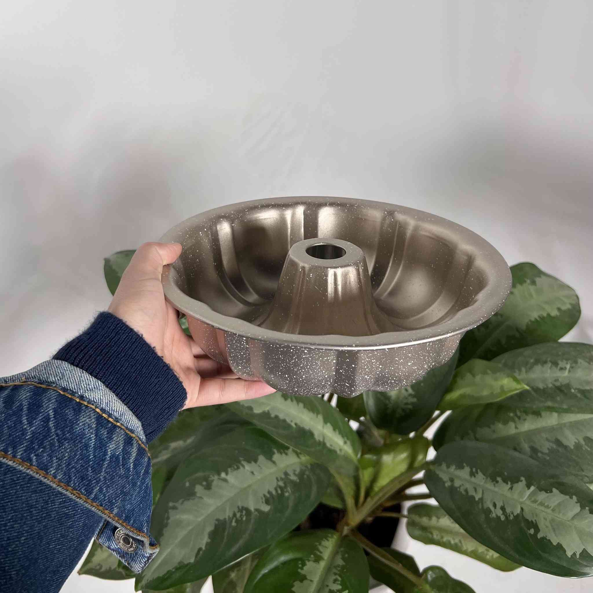 🤎 شايفين هالجمال؟ هذا الطقم البرونزي الملكي من قوالب الغرانيت!

3 قطع بأشكال مختلفة:
🔸 دائري + مستطيل عميق + صينية خبز

🔥 لون فخم، جودة ألمانية، خبز متساوٍ من أول استخدام.

💵 21500 دينار فقط
📦 توصيل مجاني

✅ متوفر. راسلنا الآن واطلب مقاسك!

🔗 https://rolemall.com/?strung=8CfNa2Pgootquality12511

#قوالب_كيك_فاخرة #تسوق_منزلي #شازام_للتسوق_المنزلي #طقم_قوالب_غرانيت #برونزي_ملكي #أدوات_خبز #توصيل_مجاني #كيك_منزلي


**إذا كنت صاحب هذا الإعلان وتريد حذفه لأي سبب، رجاءا أرسل رسالة إلى الدعم الفني**