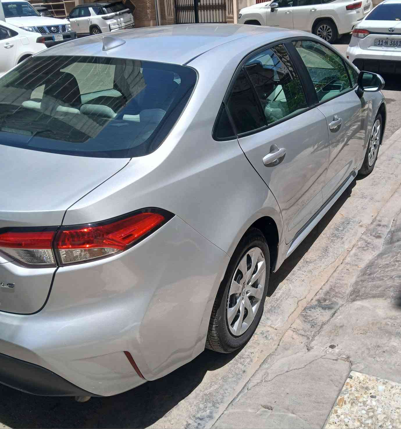 السلام عليكم
كورولا سلفر موديل ٢٠٢٥ وارد امريكي رقم أربيل ماشية ١٠ الاف ميل حادثهة موضح بالصور تبديل بنيد وجاملغ السيارة بصمة داخل لونين بصمة أبواب نقطة عمياء بيهة بعد مواصفات للاستفسار الاتصال على الرقم ***********السعر المطلوب ١٤٠ وبيه مجال
