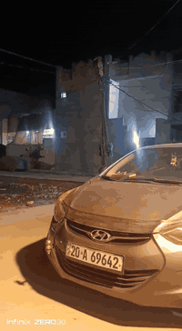 السلام عليكم النترا موديل 2013 أمريكي بيها صبغ اقل الحزام كما موضح بل سونار  السياره بسمي تحويل مباشر رقم ديالى كير مكينه صدر تايرات تبريد  كامل لايت زنون اصفر السياره خير من الله مواصفات  النترا معروفه تحكمات ستيرن ويل كب شاشه كبيره +كامره السياره خير من الله للتواصل خاص او اتصال ***********
مكاني ديالى بعقوبة
