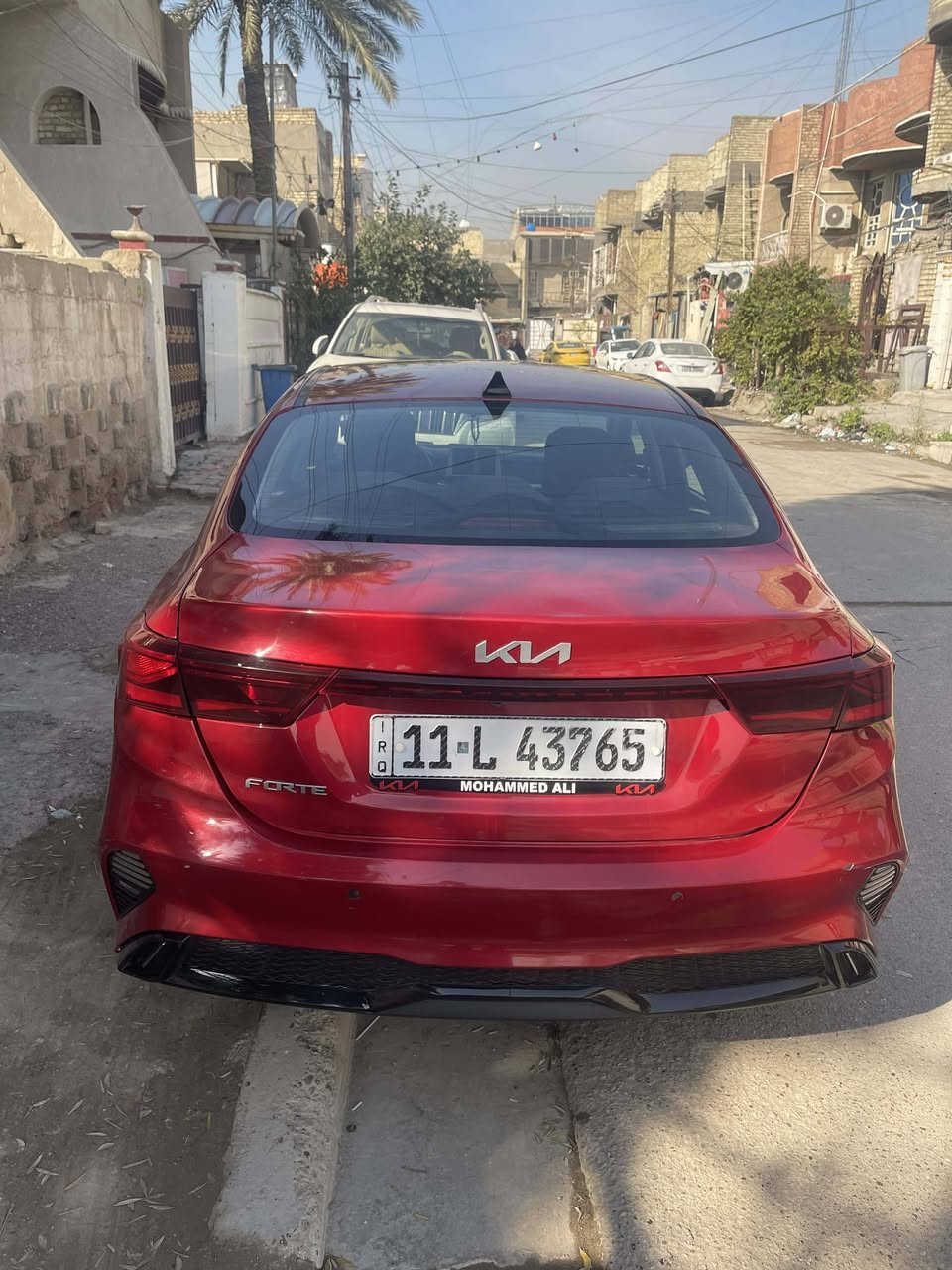 السلام عليكم
كيا فورتي
 موديل 2023
رقم بغداد 
محرك الفين دوش
سونر  موجود بالمنشور 
مواصفاتهه 
اشاير مري 
رادارت اماميه 
مانع انزلاق
مثبت سرعه 
شاشه كار بلي
كامره خلفيه
وتخم تاير جديد 
السعر 124💲 وبيهه مجال
الهاتف ‏***********
مكان السياره بغداد حي اور
