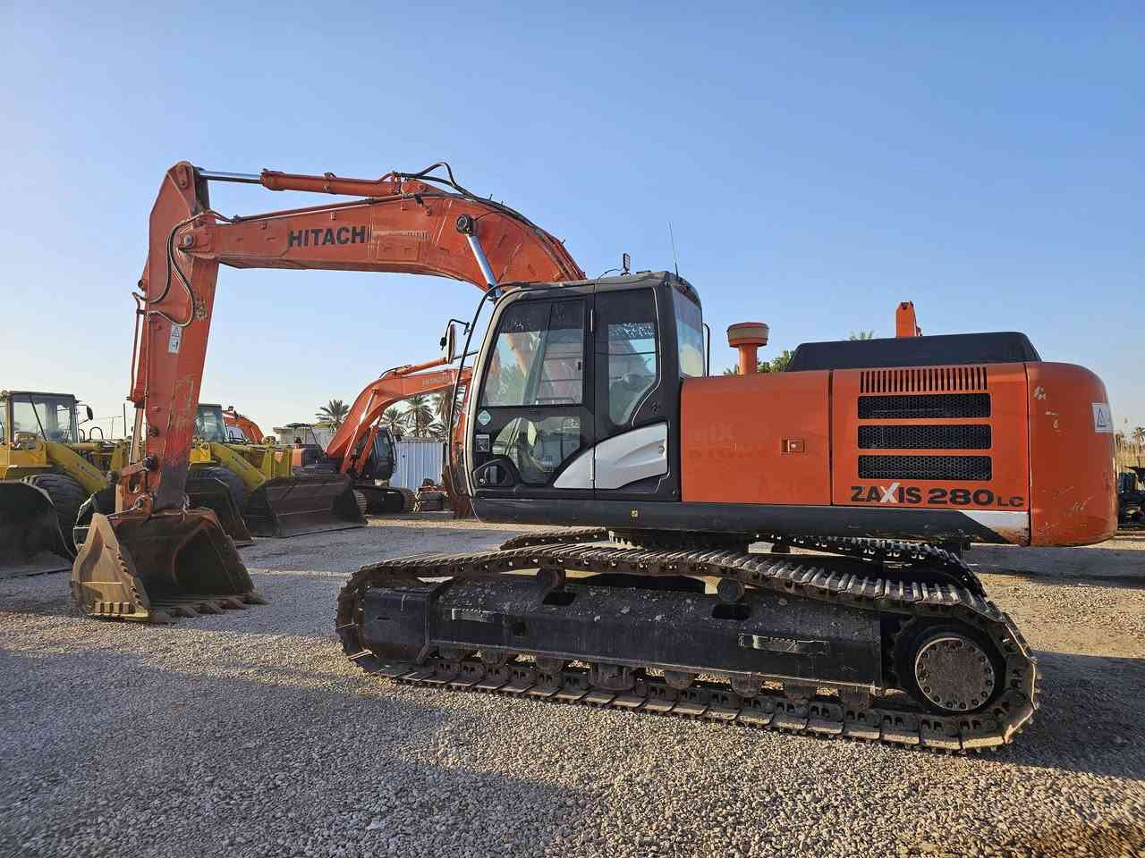 بسم_الله_الرحمن_الرحيم
يتوفر  لدى شركة سيد مؤيد الياسري للتــــــجـارة العــــــــــــامـــــــــه⚡️  
بســم الله 
سلام عليكم 
للبيع حفاره هيتاشي 
جي فايف  
حجم 280
بم ونوزل 
موديل 2015 
مشتغل بل عراق 
عنوان الشركة بابل جبله طريق صويره
(الاتصال 📞:والاستفسار
***********
***********
***********
