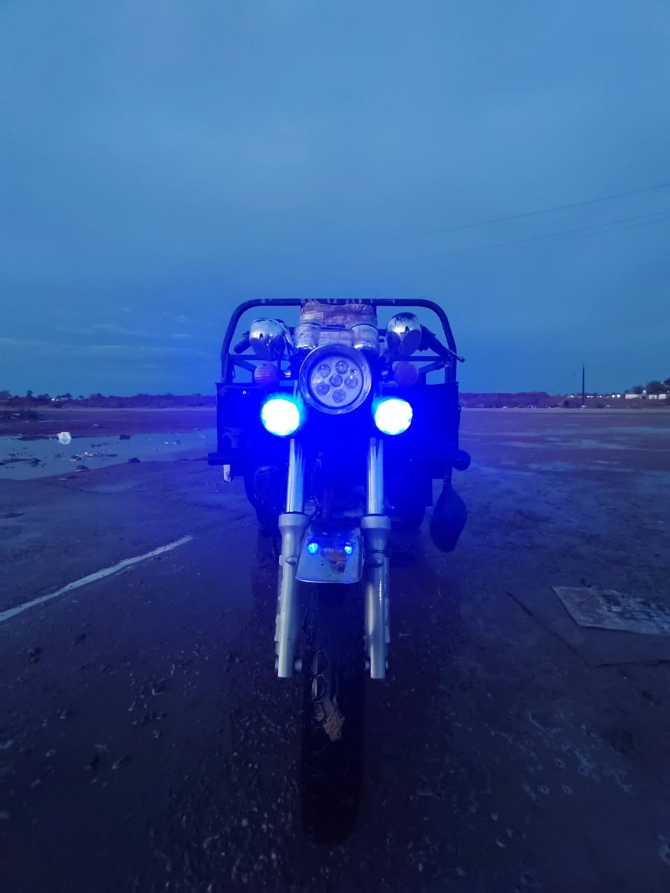 سلام عليكم ستوت للبيع  جمره ام طير كهربايات كلها شقاله محرك سعر 950وبيها مجال حك جيه مكان بغداد تاجي قريت عواد نتصل وبيك خير وتدلل ***********-***********
