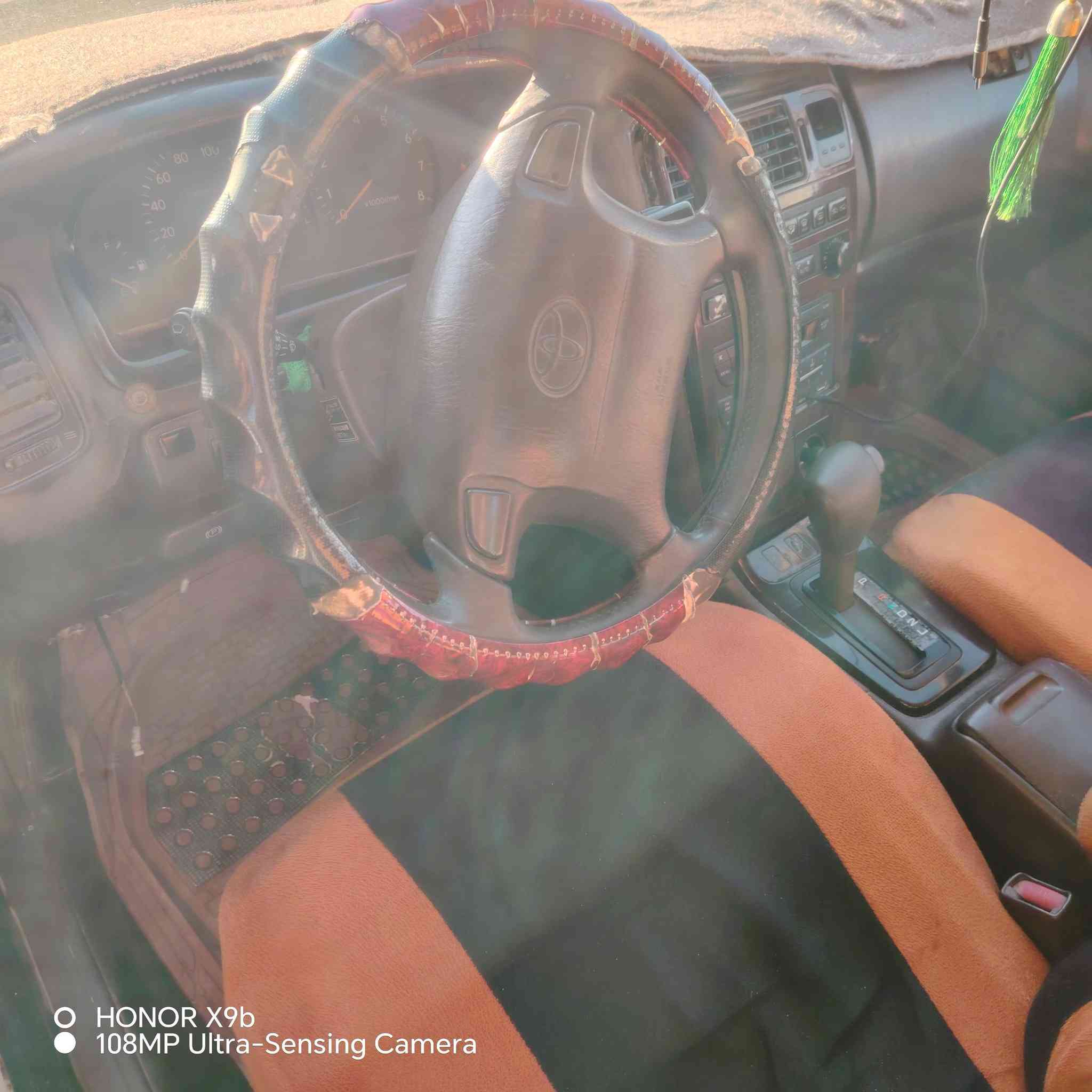 السلام عليكم سياره للبيع مديل 95 رقم نجف دولي بسمي مكينه وكير بطه مكفولات مكفول من الكصه ونقل جثه ولاصوليات ببه ضربه بل جاملغ الكدام فقط مضبوغه عام مكاني نجف قضاء المشخاب لسعر 50 وبيه مجال مراسله الصفحه او اتصال ***********
