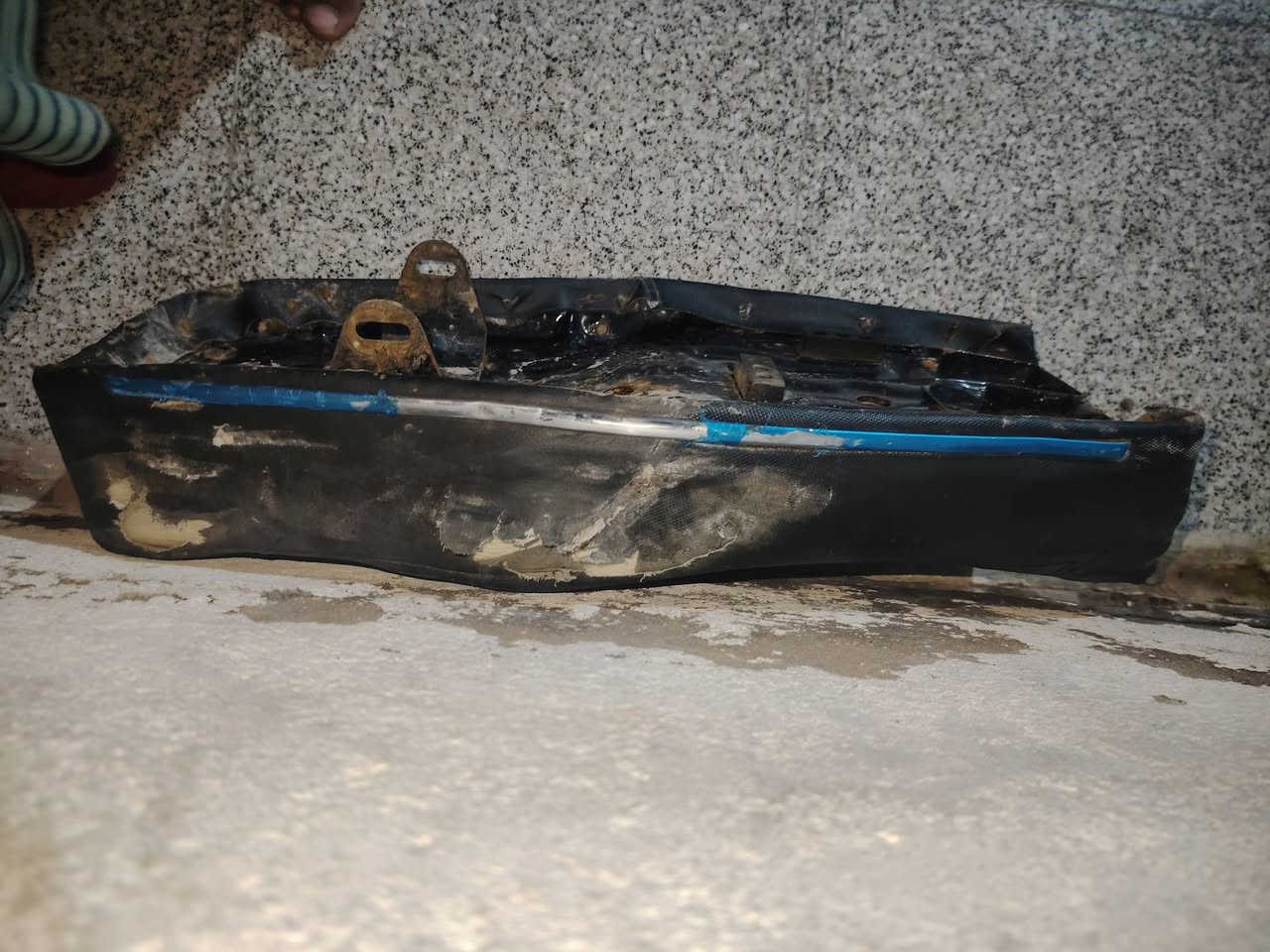 للبيع 50 كلهن 
***********
