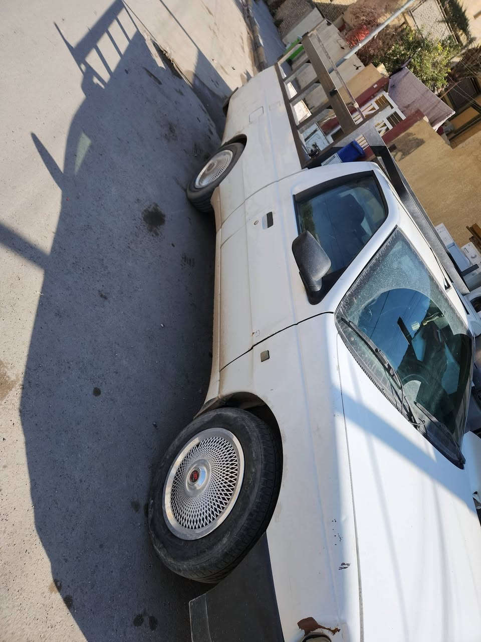 سيارة بيكب اريدو 2016 سيارة بيهة منضومة غاز وبديهة مطول مثل ما موضح بلصور يحتاجلهة بعض التعديلات بيهة ونة ب الكير بس ما مأثرة علسيارة ووين متريد اطلع بيهة سنوية انتهت بنهاية شهر 12 هذا  للبيع او الامراوس السعر 30 ورقة للاستفسار الاتصال على الرقم ***********
