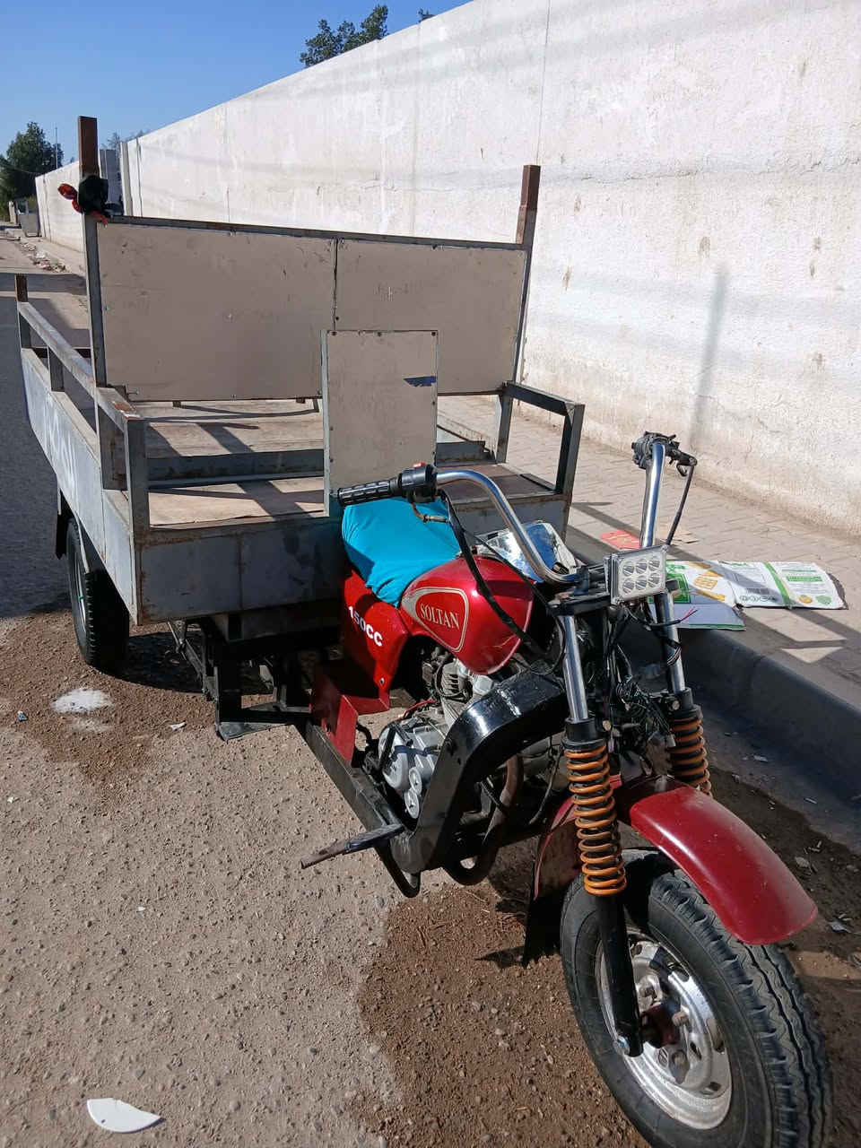 سلام عليكم ستوته صلطان البيع موديل 13 وكيله بشارع بغداد ستوته ملحوم بيهء باج 
السعر 1300وبيهء مجال المكان ابو رمانه 
***********
