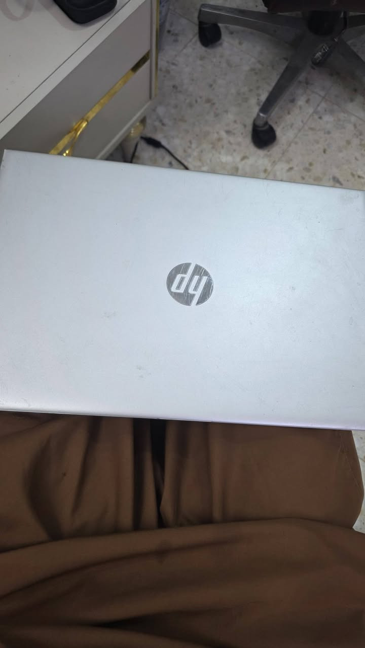 Hp broobok
للبيع جيل 8 حجم15،6
باقي التفاصيل بالصور


**إذا كنت صاحب هذا الإعلان وتريد حذفه لأي سبب، رجاءا أرسل رسالة إلى الدعم الفني**
