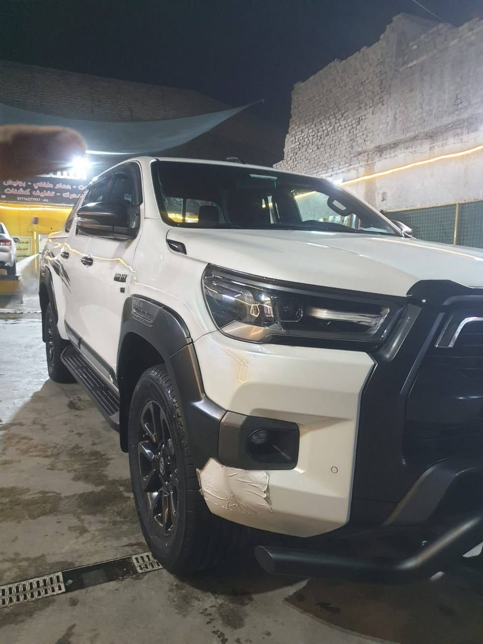 السلام عليكم اللبيع تيوتا هايلوكس ٢٠٢١ محرك ٦ سلندر 4.000
بصمه تشغيل 
حساسات امامي خلفي رادارات 
تبريد ثلج 
تخم تايرات جدد 
شادله درع امامي وخلفي وبلوجكتر 
سونار بيه 
مكان بغداد المنصور 
***********
