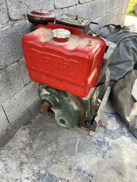 محرك وباكس • ١٠حصان • شغال