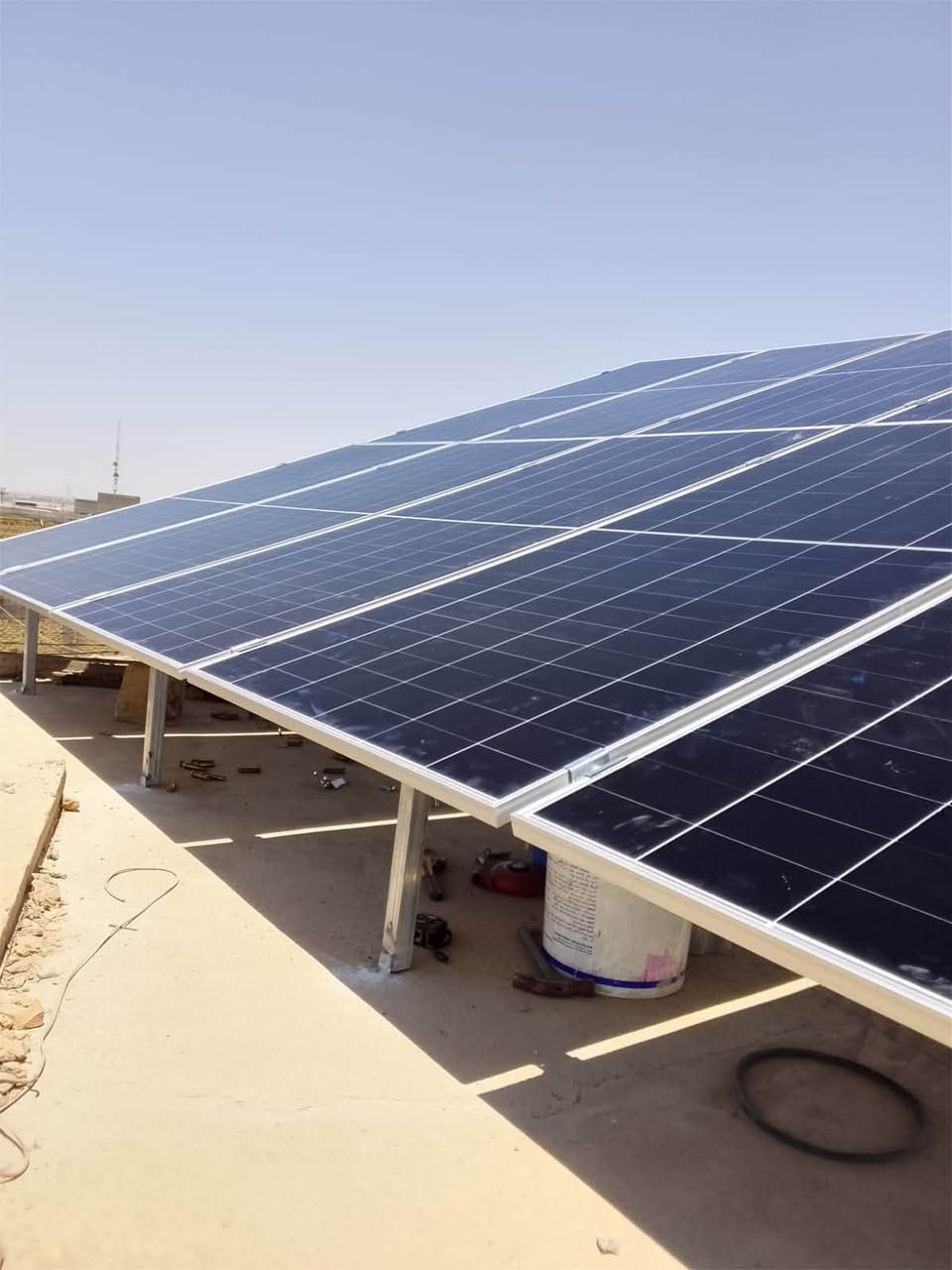 ☀️ صيفك أبرد وأوفر مع مكتب اليسر! ☀️
بسم الله الرحمن الرحيم
بمناسبة الأجواء الصيفية الحارة، يسر مكتب اليسر للخدمات العامة أن يقدم لكم أقوى عروض منظومات الطاقة الشمسية من مناشئ رصينة ومعتمدة، وبأقساط ميسرة تناسب الجميع!
🌟 مميزات عروضنا:
 فترة تقسيط مريحة: تصل إلى 7 سنوات.
 ضمان حقيقي ومضمون: لمدة 10 سنوات.
 مرونة عالية: إمكانية تصميم وتعديل أي منظومة بالكامل لتناسب حاجتك الفعلية وحجم استهلاكك.
💳 باقات الأقساط المتاحة:
منظومه 10 نهاري 5 ليلي بقسط 85 الف فقط 
منظومه 15 نهاري 10 ليلي بقسط 127 الف فقط 
منظومه 20 نهاري 10 ليلي بقسط 142 الف فقط 

💡 تنويه: نسعد بتصميم وتفصيل أي منظومة خاصة تلبي تطلعاتكم واحتياجات منزلكم أو مشروعكم بدقة

📞 للاستفسار والحجز، يرجى مراسلتنا على الرقم ‭***********‬
او عنطريق كروب الواتساب https://chat.whatsapp.com/GraXNHNHPox6IRlMDtj6Tx?s=cl&p=i&ilr=4
