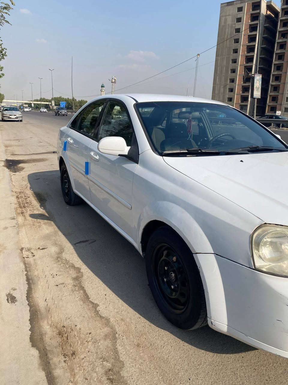 سلام عليكم اوبتره 2012 شركه العامه بيه صبح بل جاملغ الامامي والهلال الخلفي لباقي مابيه أي نقص سياره مكفوله رقم بغداد تخم تاير جديد تبريد شغال سياره حلوه ومامتعوبه مال بيت سعر ٨٠ شراي يتصل وبي خير ويدلل الهاتف *********** مكاني بغداد
