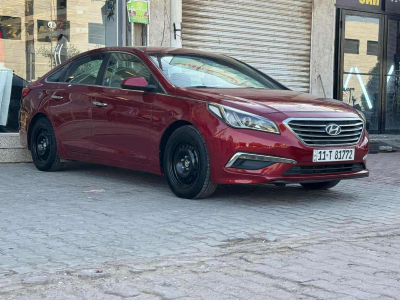 سوناتا 2015
السلام عليكم

سوناتا للبيع مديل 2015 امريكي 

ماشيه 190 mi  

ومنضومه بانزين وفلاتر وتخم تاير .

المواصفات 

-- مكينه 2400 GDi 🚀

-- كامره خلفيه 
 

--3 انظمه قياده 

-- ويل وكب عادي 

--مانع نزلاق

--تبريد ثلج ❄️

--لون مميز 

رقم بغداد بسمي  مداور ثاني يوم 

مكان السياره كربلاء 

السعر 118$

واتساب موجود 

الرقم : ***********

***********
