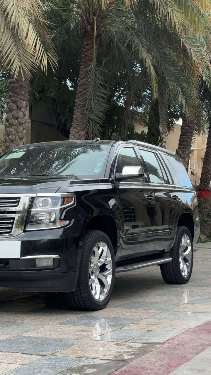 سلام عليكم ورحمة الله 
البيع او مراوس 
موديل:2020  تاهو خليجي برايمر   
ماشية95 الف 
 تاهو خليجي  
الرقم : بغداد
(فول للأخير )
محرك 8V  5300
كشنات جلد طبيعي تدفئة وتبريد 
حساسات محيطية
ويل كب حجم 20
 حساسات خلفيه وجانبيه 
صندوق كهربائي 
مشغل DVD 
مكفوله كفالة عام السيارة  مكانهة بغداد
السعر  420 وبيه مجال
***********
